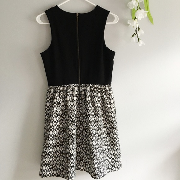 Madewell Diamond Jacques People Print Dress - Picture 8 of 8